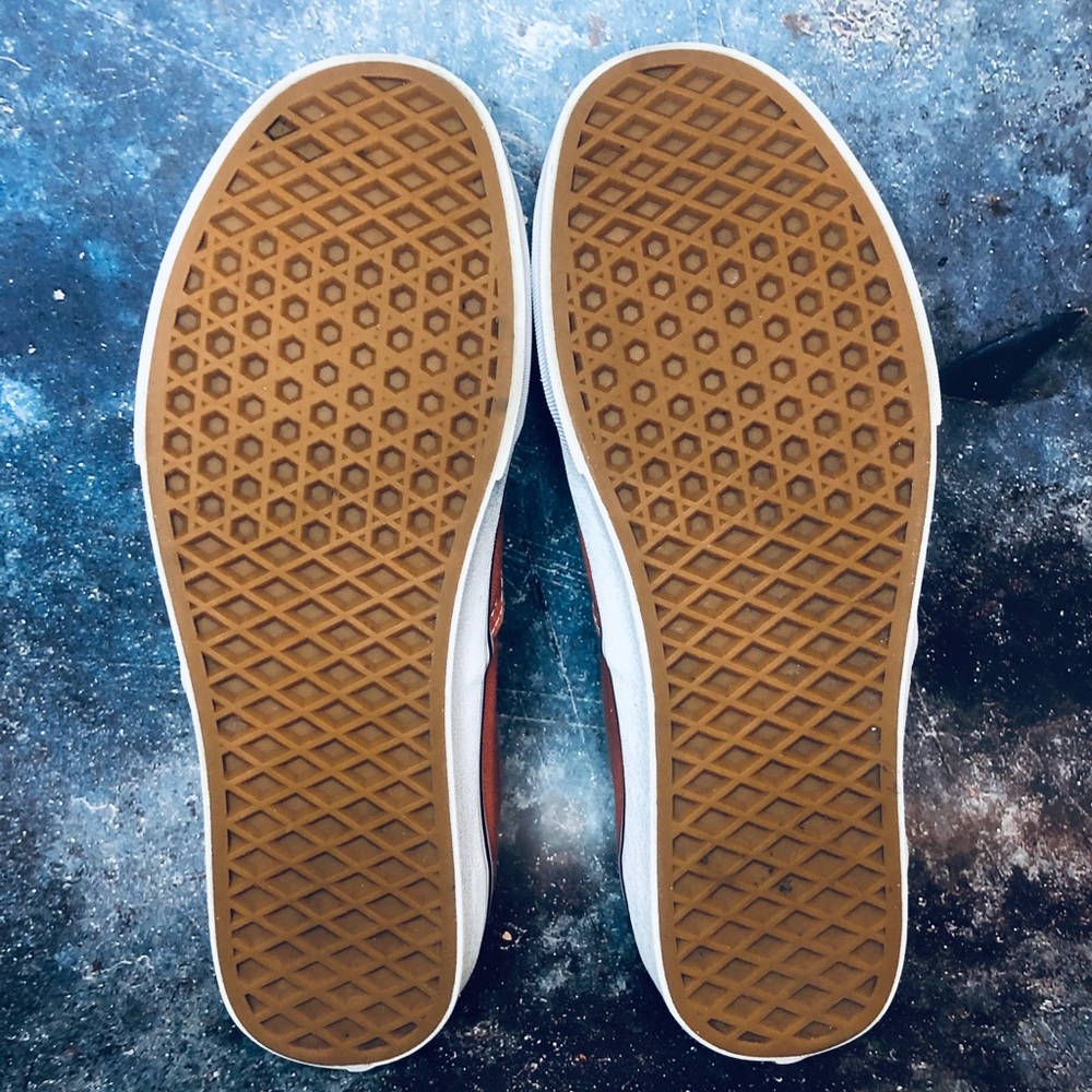Vans Authentic Lo Pro Sneaker - Picture 8 of 8